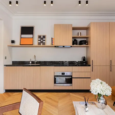 La - Voltaire I - 1 Bedroom With Ac *