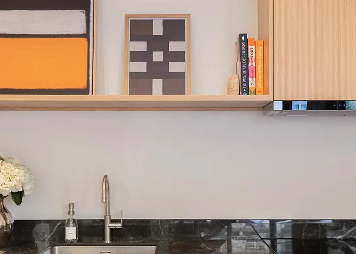La - Voltaire I - 1 Bedroom With Ac